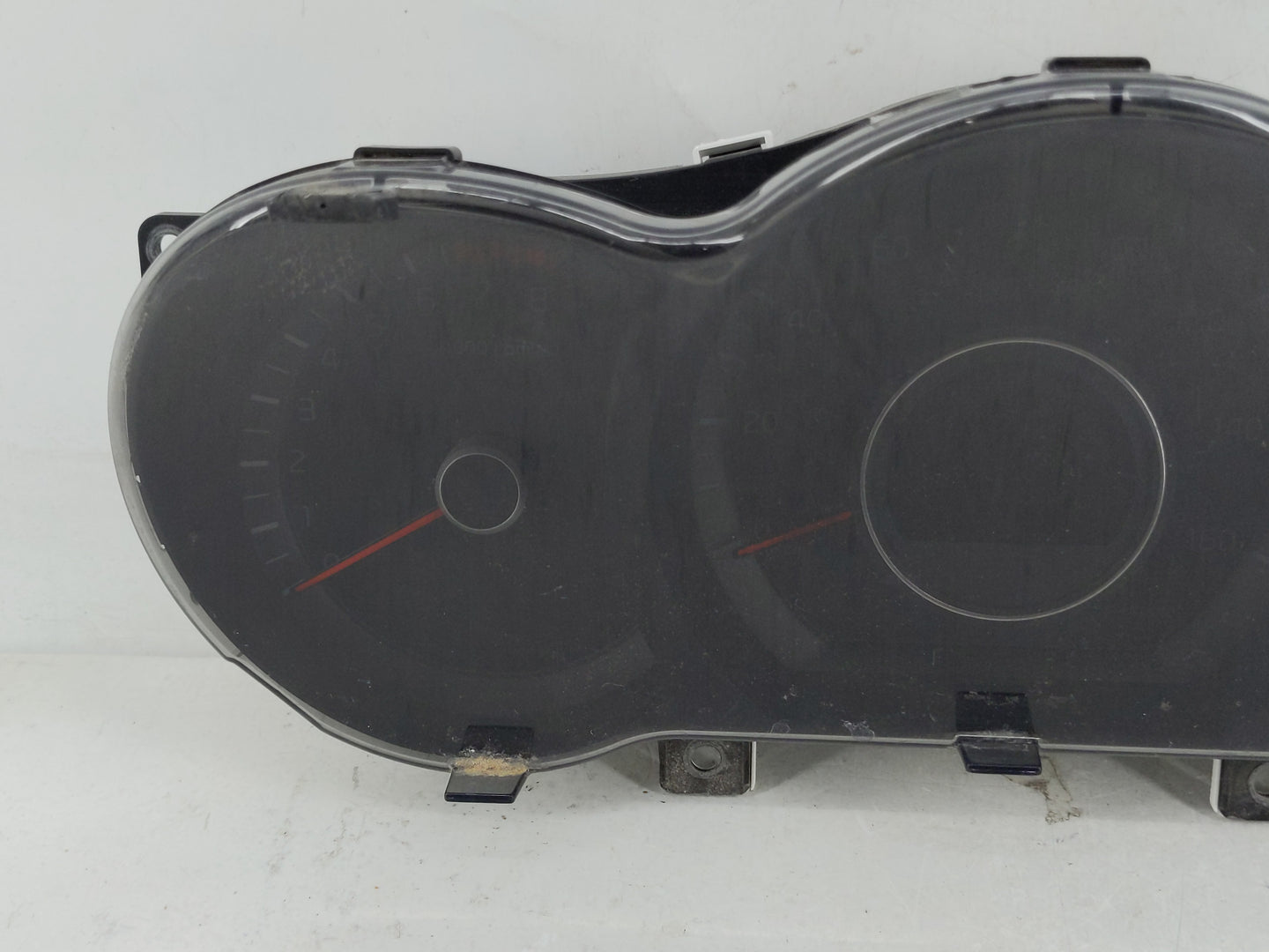 2014-2015 Kia Optima Instrument Cluster Speedometer Gauges P/N:94031-2T270 Fits Fits 2014 2015 OEM Used Auto Parts - Oemused