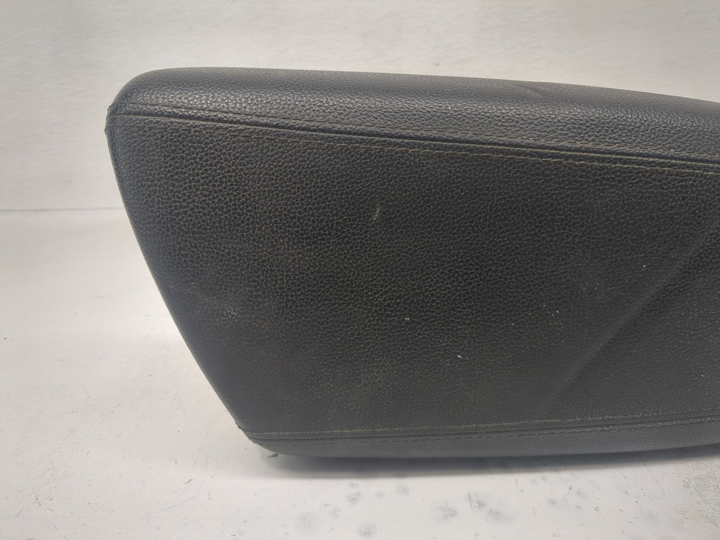 2015 Kia Optima Center Console Armrest Cover Lid Fits OEM Used Auto Parts - Oemusedautoparts1.com