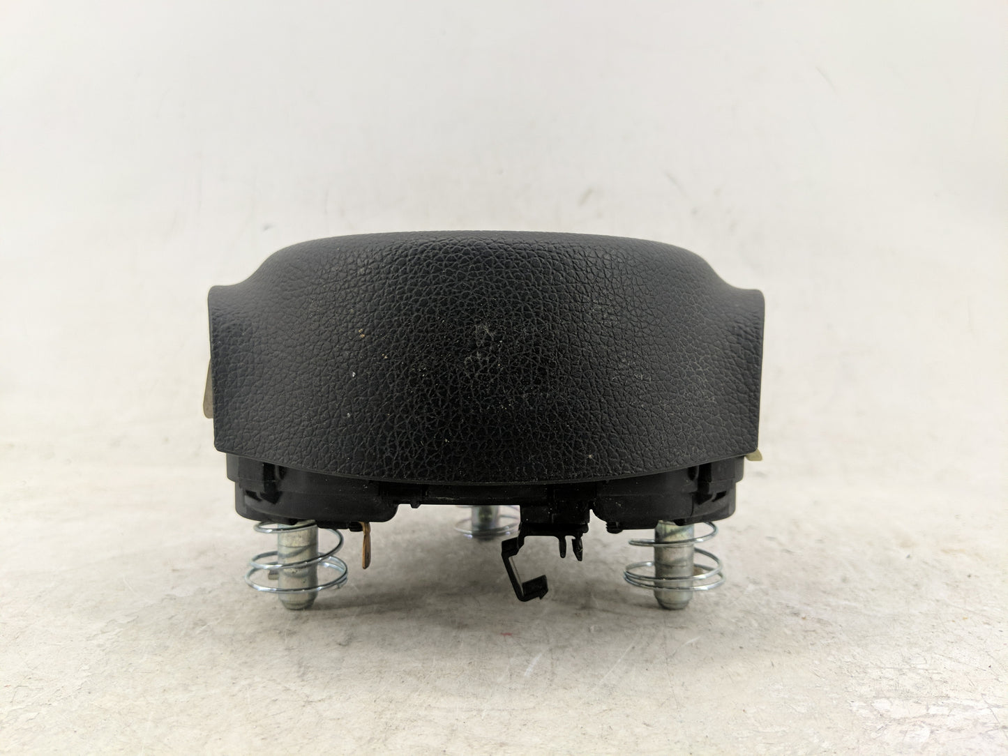 2015 Kia Optima Air Bag Driver Left Steering Wheel Mounted - Oemusedautoparts1.com