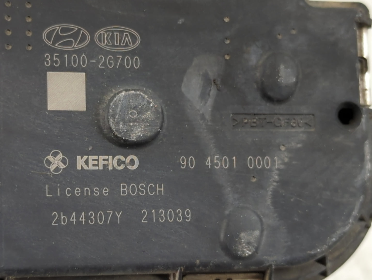 2011-2015 Kia Optima Throttle Body P/N:90 4501 0001 35100-2G700 Fits Fits 2011 2012 2013 2014 2015 2016 OEM Used Auto Parts 