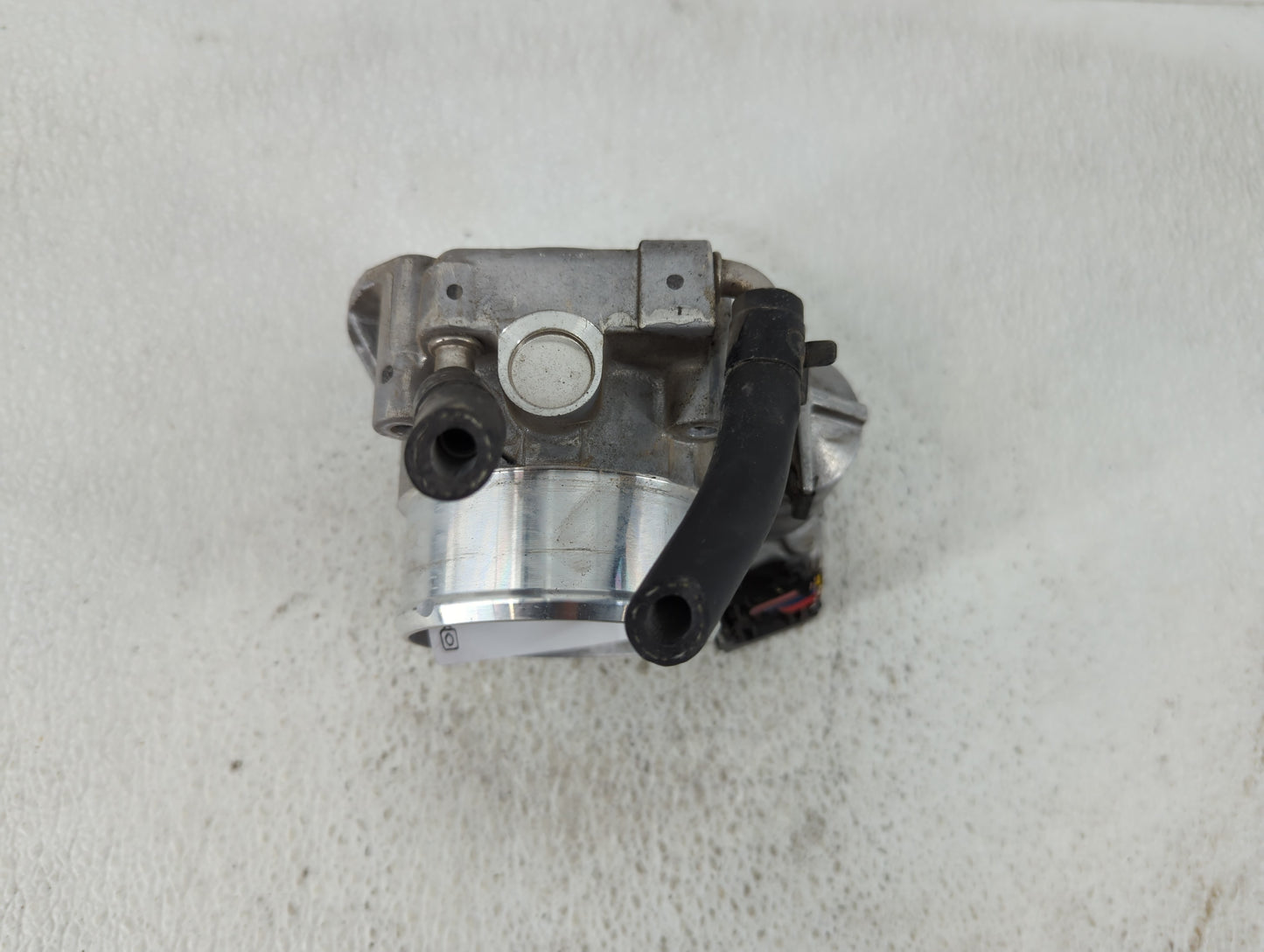 2011-2015 Kia Optima Throttle Body P/N:35100-2G700 Fits Fits 2011 2012 2013 2014 2015 2016 OEM Used Auto Parts - Oemusedauto