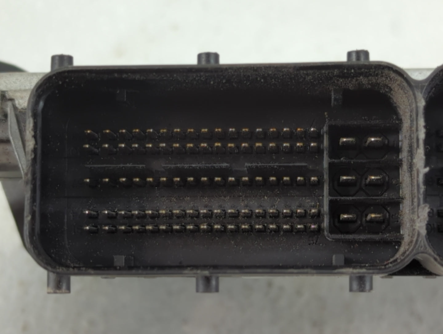 2015 Kia Optima PCM Engine Control Computer ECU ECM PCU OEM P/N:39108-2GBJ1 39138-2GBJ1 Fits OEM Used Auto Parts - Oemusedau