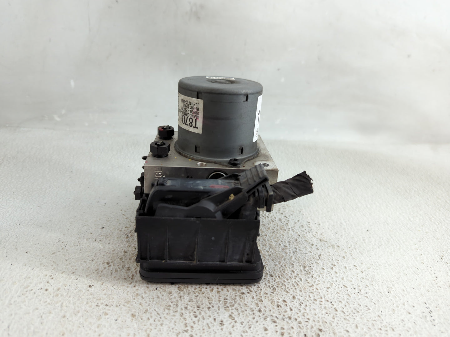 2014-2015 Kia Optima ABS Pump Control Module Replacement P/N:58920-2T870 01115380ACC, BE6003O902 Fits Fits 2014 2015 OEM Use