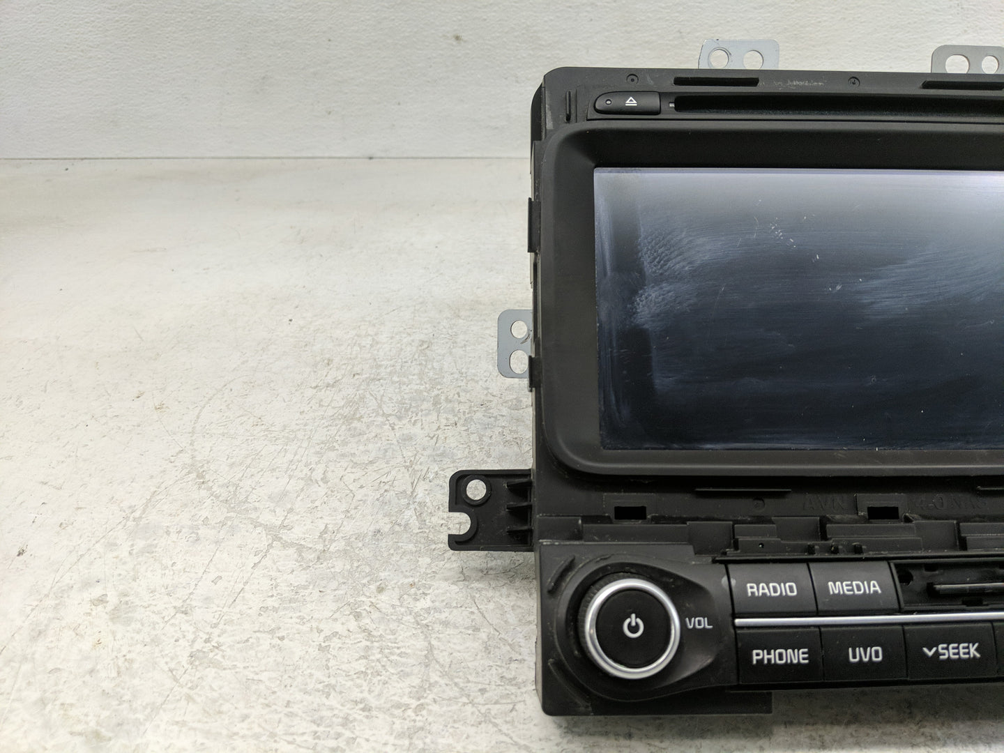 2014-2015 Kia Optima Radio AM FM Cd Player Receiver Replacement P/N:96560-4C102CA Fits Fits 2014 2015 OEM Used Auto Parts - 