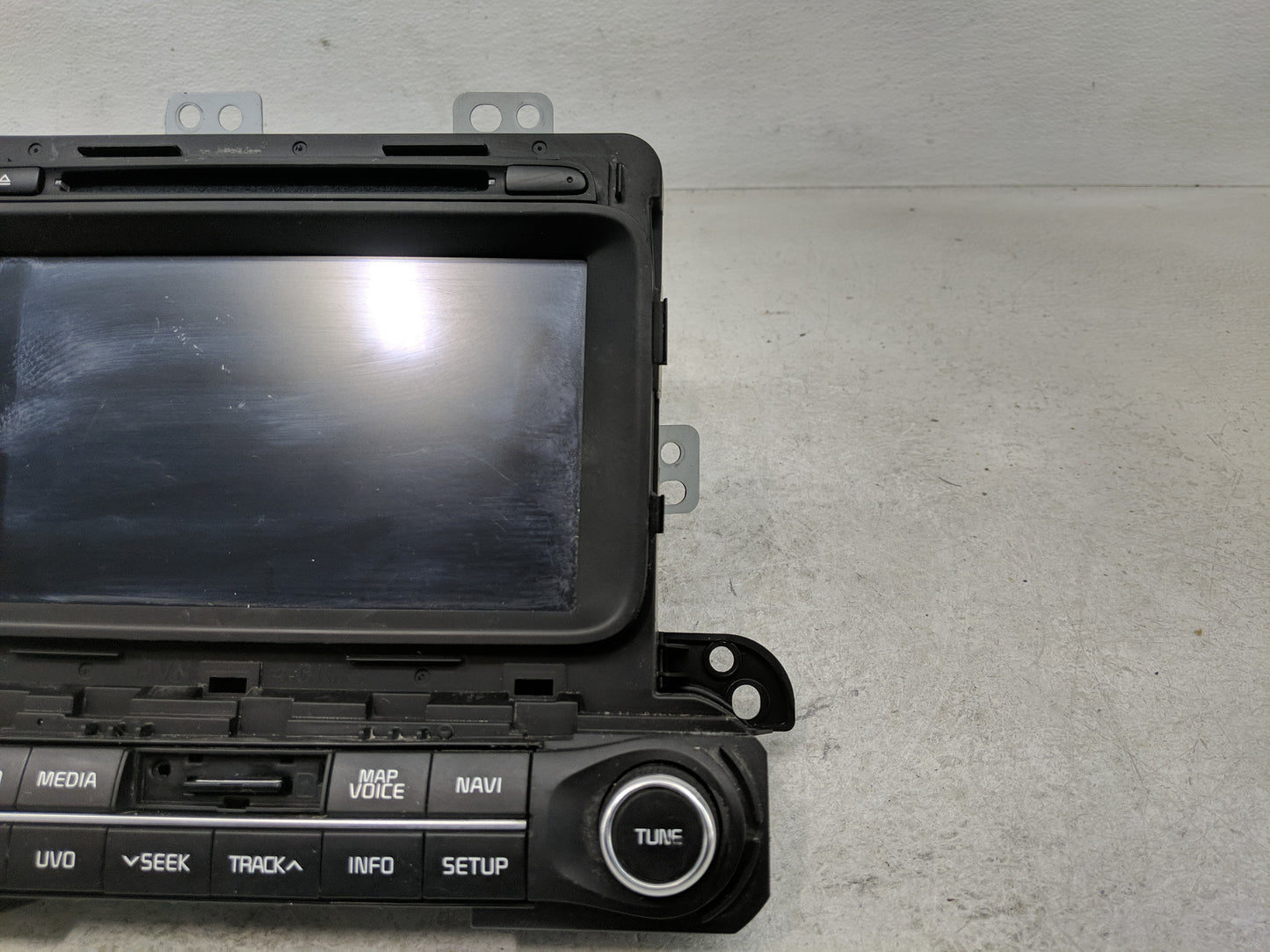 2014-2015 Kia Optima Radio AM FM Cd Player Receiver Replacement P/N:96560-4C102CA Fits Fits 2014 2015 OEM Used Auto Parts - 