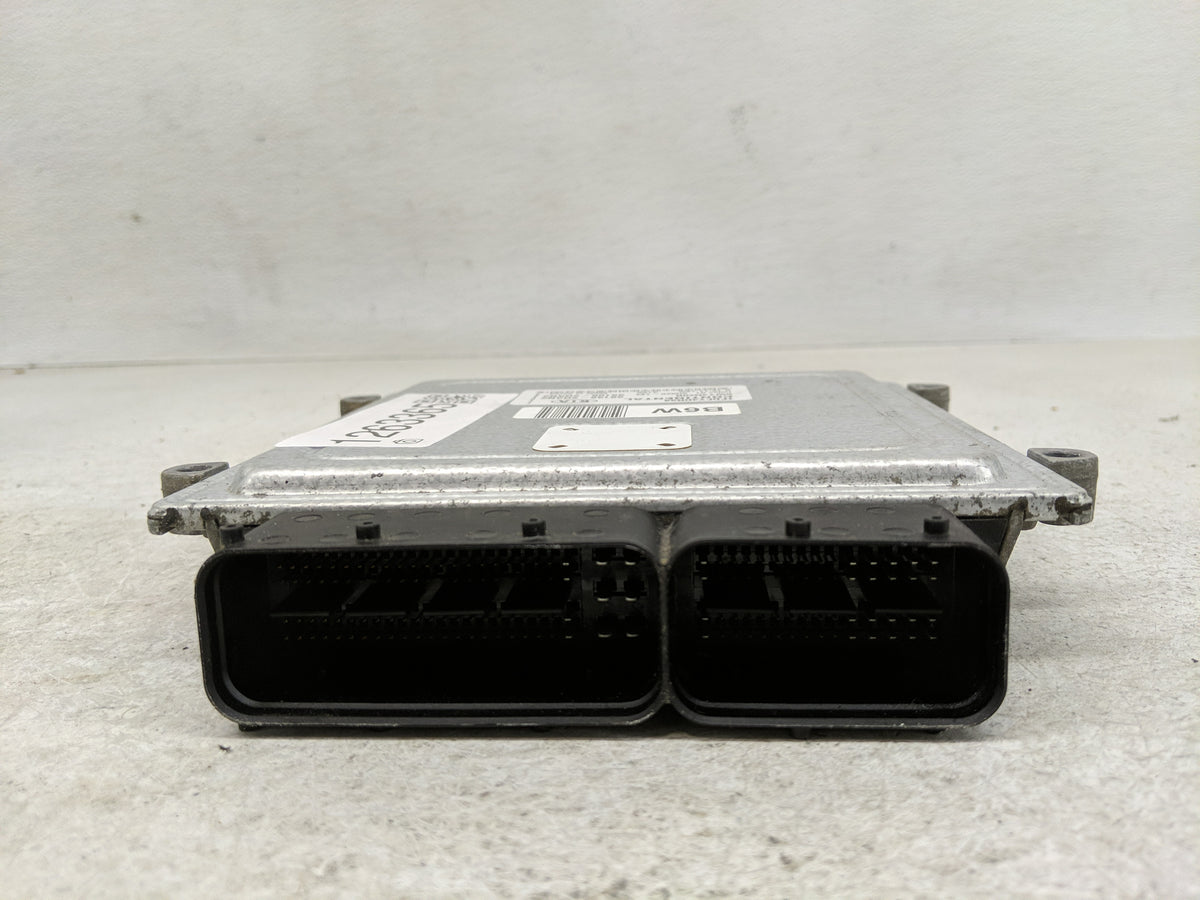 2015-2016 Kia Optima PCM Engine Control Computer ECU ECM PCU OEM P/N:39108-2GAN2 39138-2GAN2 Fits 2015 2016 OEM Used Auto Pa