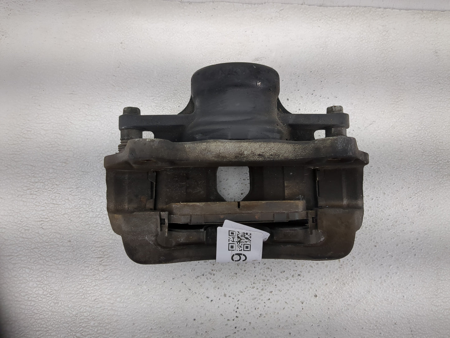 2011-2015 Kia Optima Front Driver Left Brake Caliper - Oemusedautoparts1.com