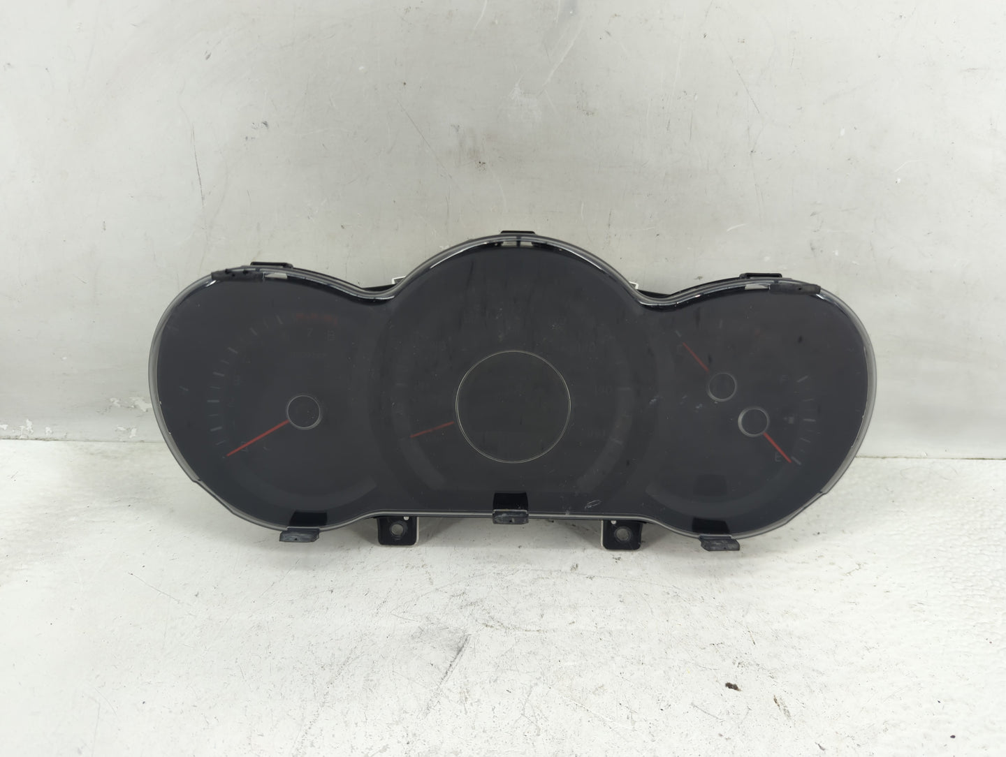 2014-2015 Kia Optima Instrument Cluster Speedometer Gauges P/N:94031-2T270 Fits Fits 2014 2015 OEM Used Auto Parts - Oemused