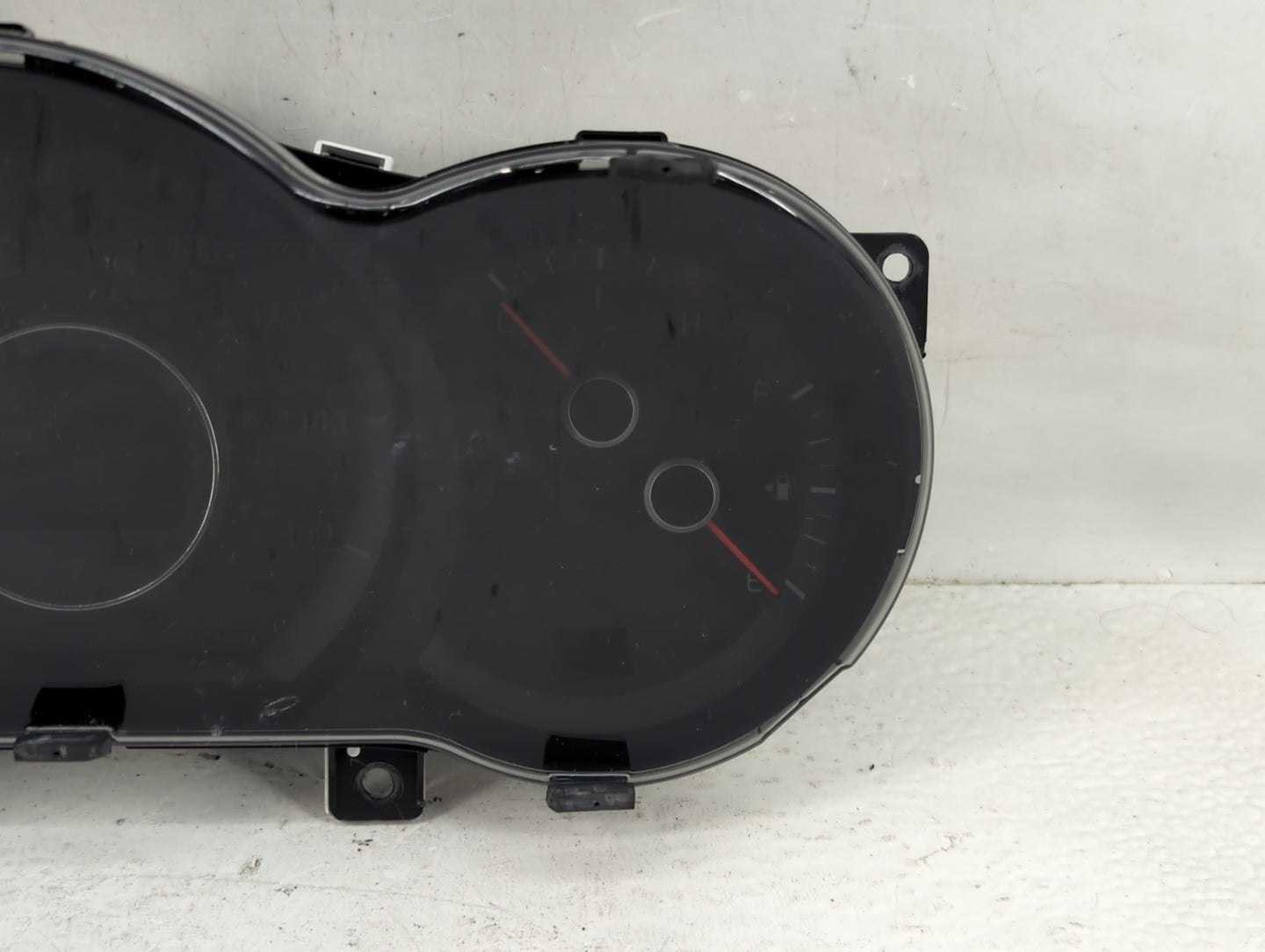 2014-2015 Kia Optima Instrument Cluster Speedometer Gauges P/N:94031-2T270 Fits Fits 2014 2015 OEM Used Auto Parts - Oemused