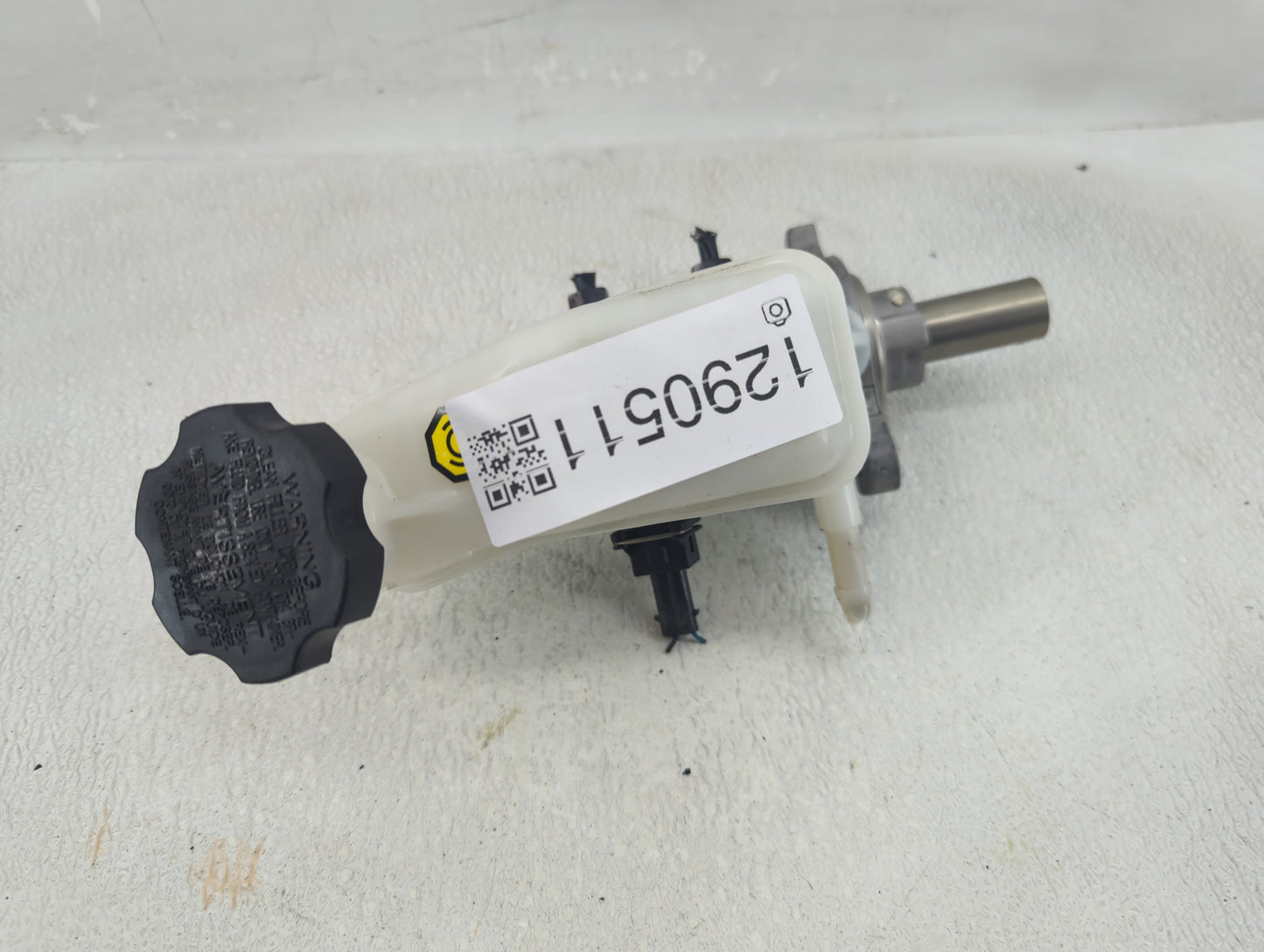 2011-2015 Kia Optima Brake Master Cylinder 1290511 - Oemusedautoparts1.com