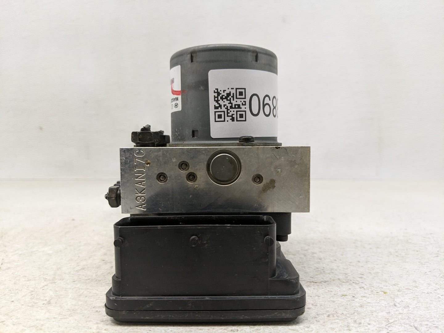 2014-2015 Kia Optima ABS Pump Control Module Replacement P/N:58920-2T870 Fits Fits 2014 2015 OEM Used Auto Parts - Oemusedau
