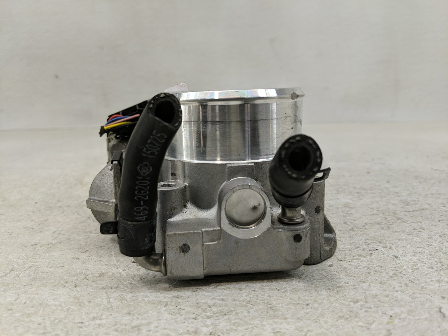 2011-2015 Kia Optima Throttle Body P/N:35100-2G700 90 4501 0001 Fits Fits 2011 2012 2013 2014 2015 2016 OEM Used Auto Parts 