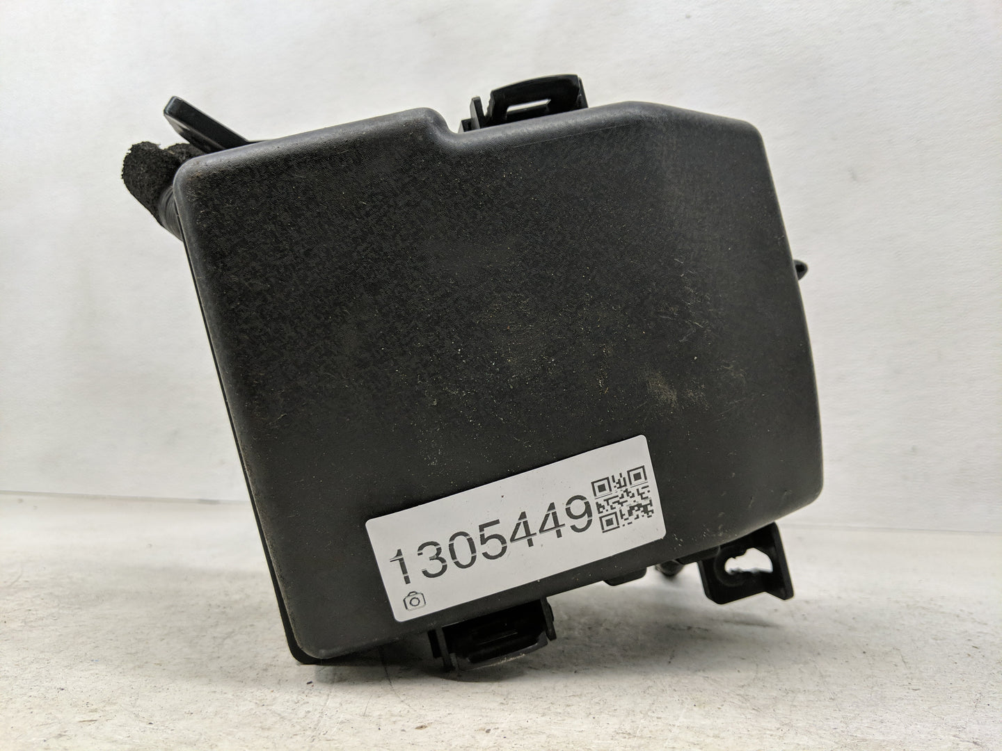 2014-2015 Kia Optima Fusebox Fuse Box Panel Relay Module P/N:91955-2T730 Fits Fits 2014 2015 OEM Used Auto Parts - Oemusedau