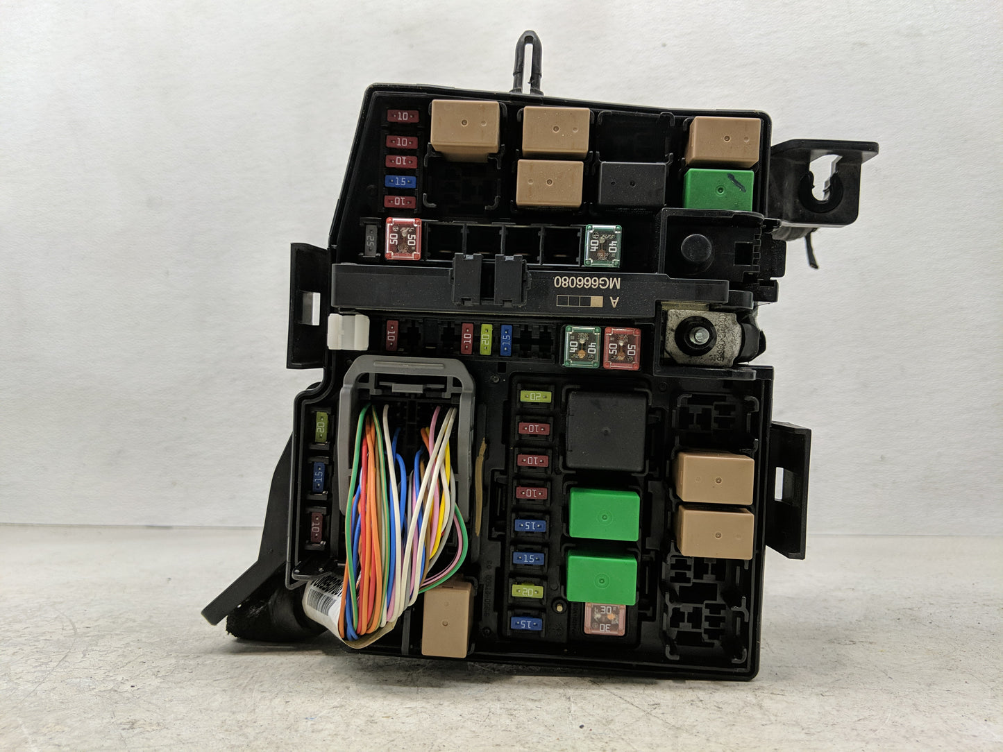 2014-2015 Kia Optima Fusebox Fuse Box Panel Relay Module P/N:91955-2T730 Fits Fits 2014 2015 OEM Used Auto Parts - Oemusedau