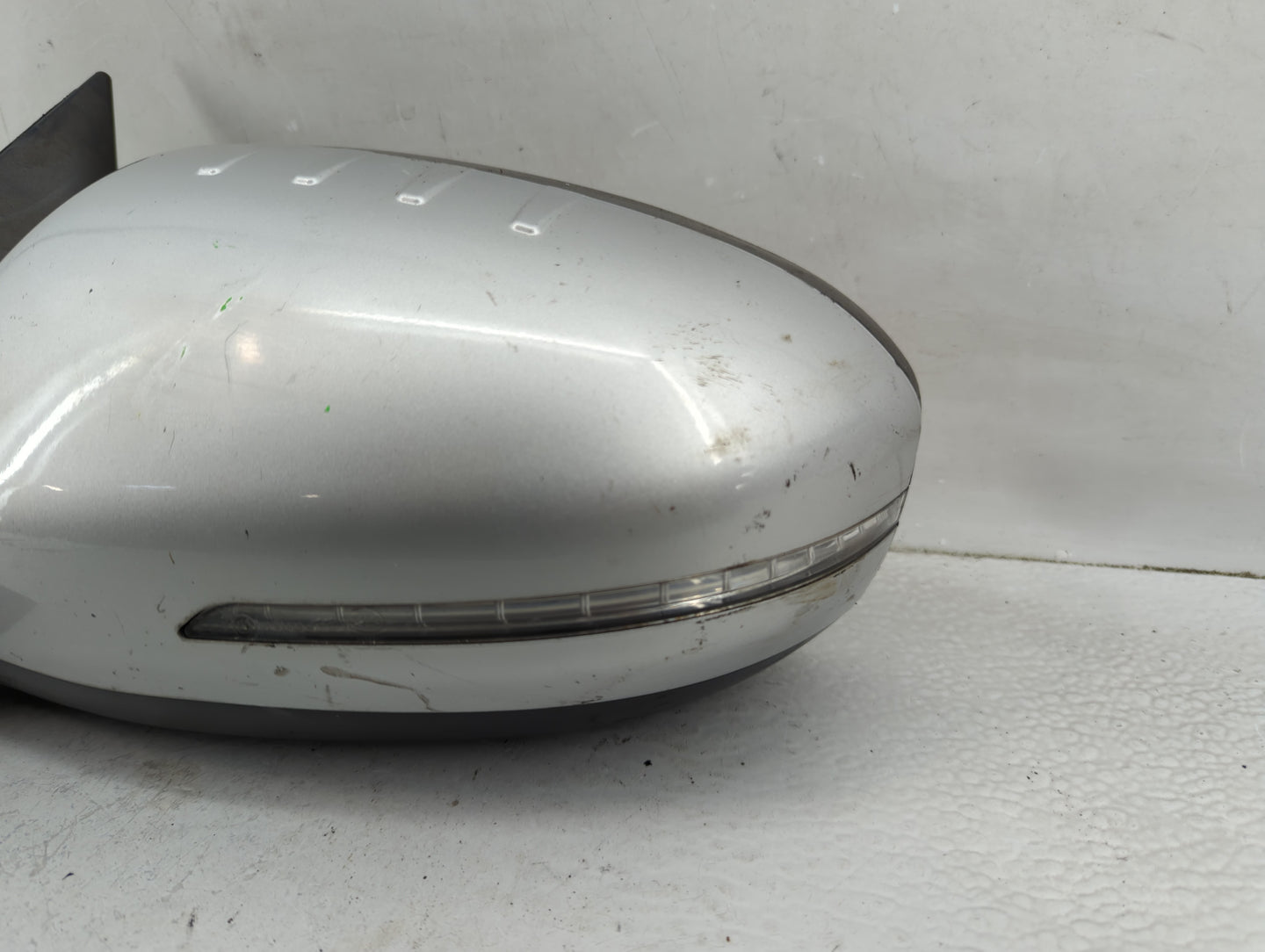 2014-2015 Kia Optima Driver Side View Mirror - Left Door Mirror OEM Used - Oemusedautoparts1.com