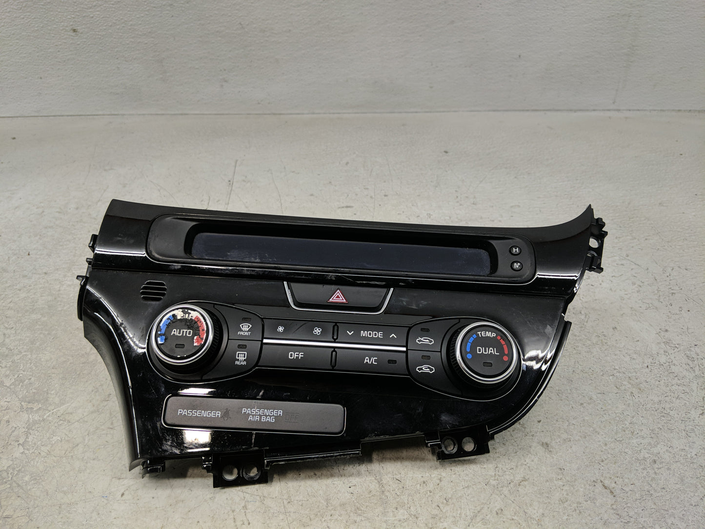 2014-2015 Kia Optima Climate Control Module Temperature AC/Heater Replacement P/N:86844802 Fits Fits 2014 2015 OEM Used Auto