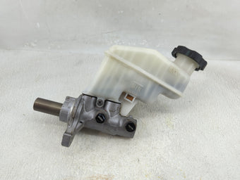 compare product 2011-2015 Kia Optima Brake Master Cylinder 1312781