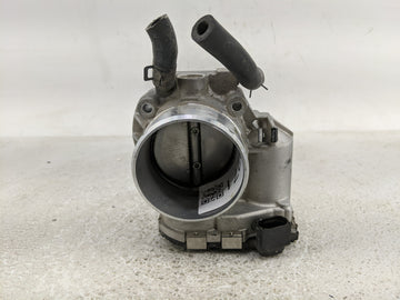 2011-2015 Kia Optima Throttle Body P/N:35100-2G700 Fits Fits 2011 2012 2013 2014 2015 2016 OEM Used Auto Parts - Oemusedauto