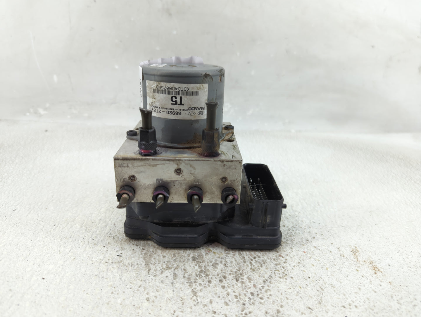 2014-2015 Kia Optima ABS Pump Control Module Replacement P/N:58920-2T870 BE60030902 Fits Fits 2014 2015 OEM Used Auto Parts 