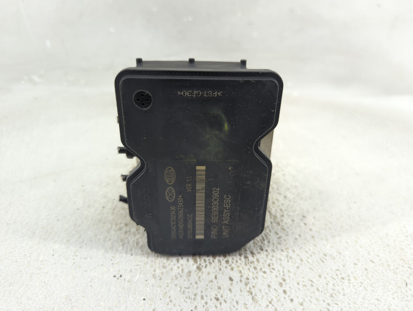 2014-2015 Kia Optima ABS Pump Control Module Replacement P/N:58920-2T870 Fits Fits 2014 2015 OEM Used Auto Parts - Oemusedau