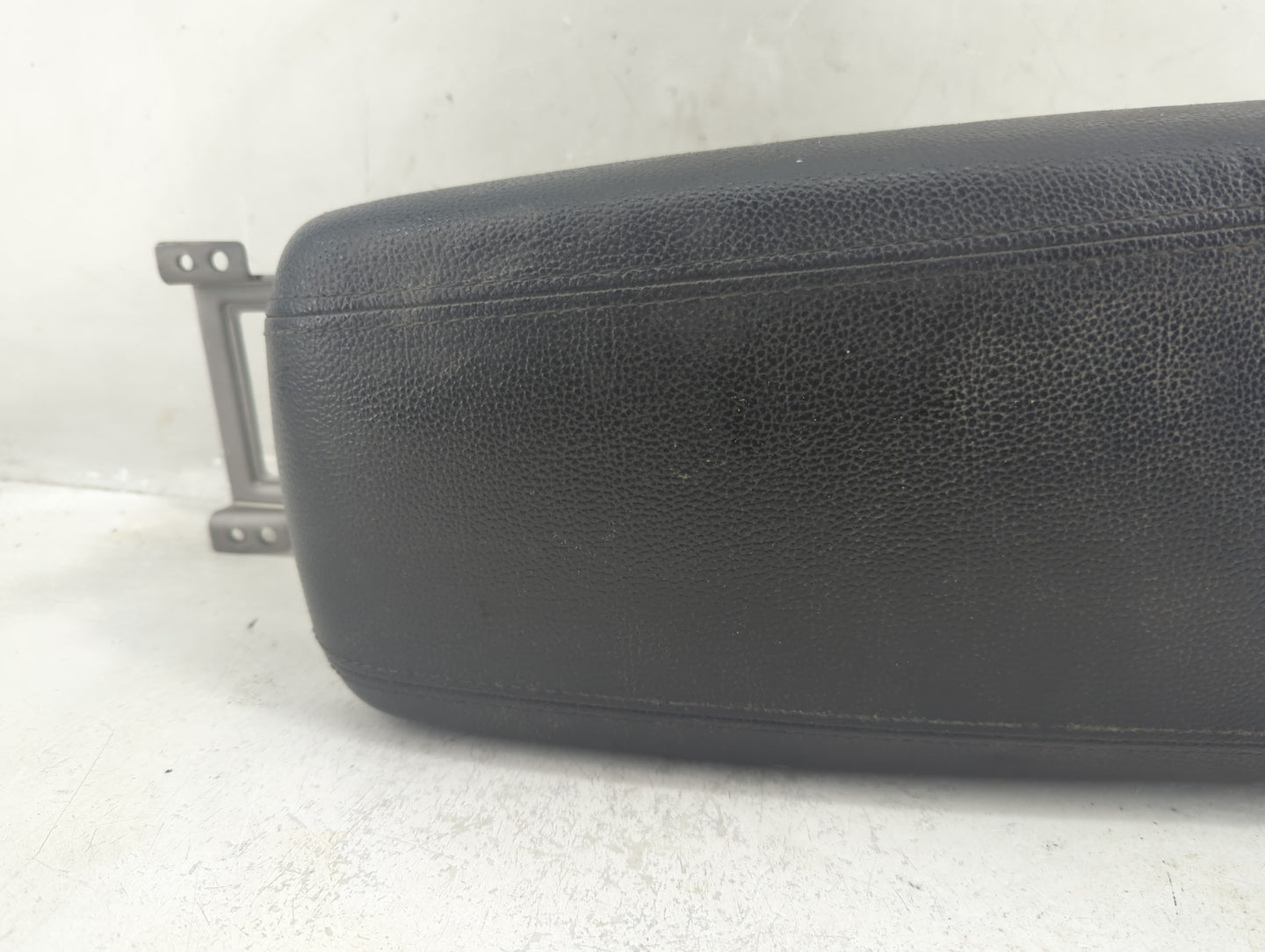 2015 Kia Optima Center Console Armrest Cover Lid Fits OEM Used Auto Parts - Oemusedautoparts1.com