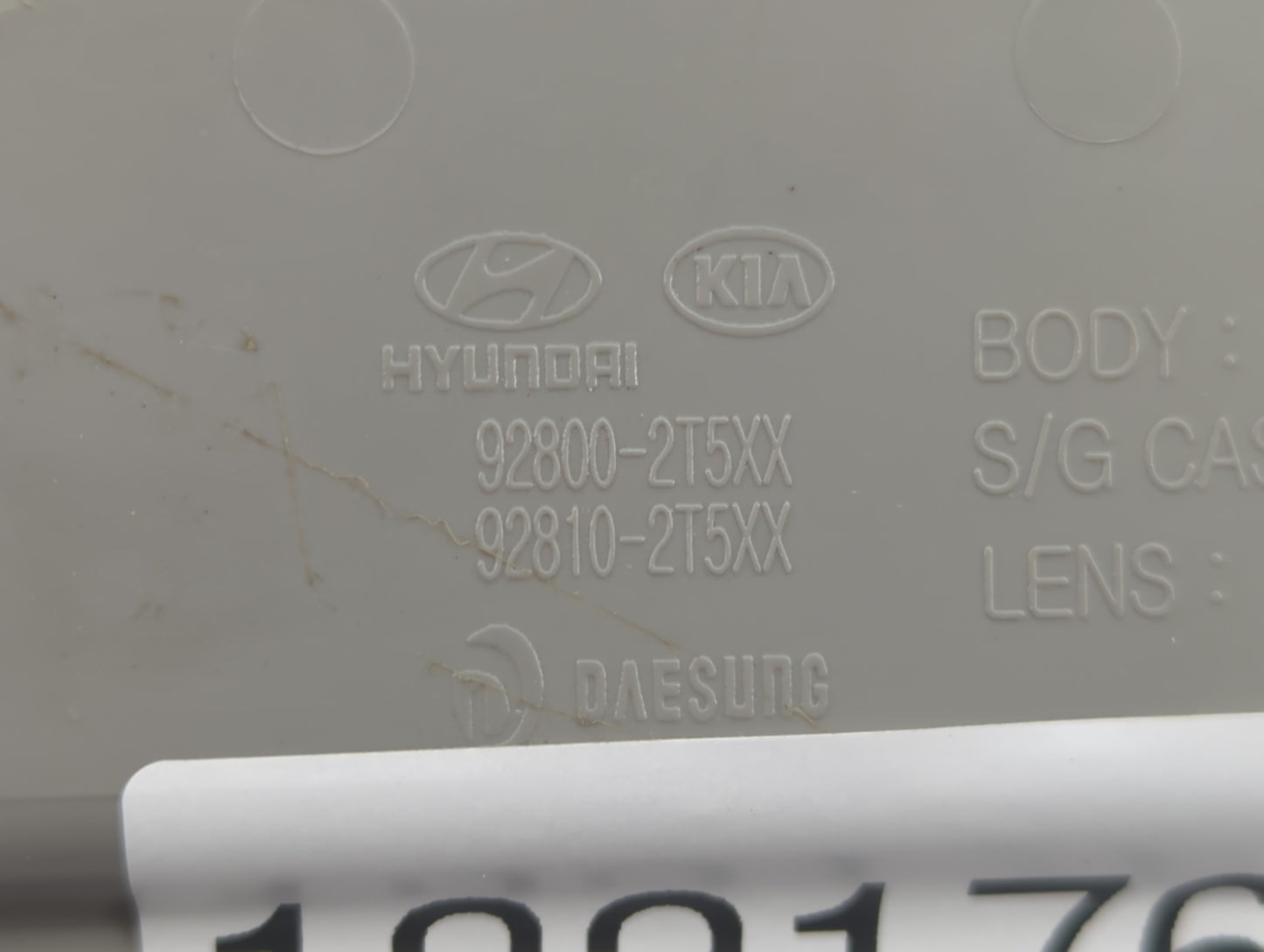 2014-2016 Kia Optima Overhead Roof Console 1321768 - Oemusedautoparts1.com