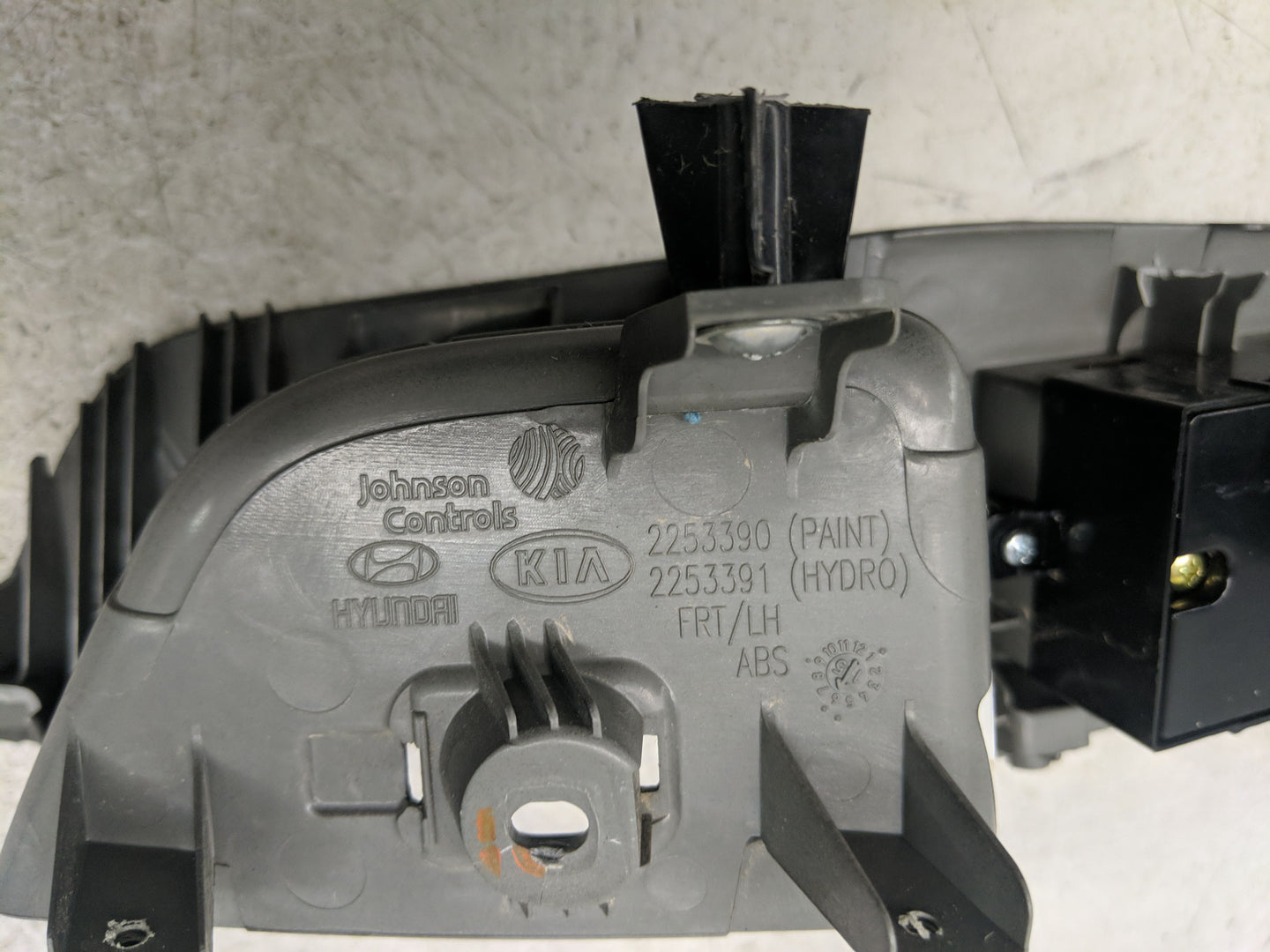 2014-2016 Kia Optima Master Power Window Switch Replacement Driver Side Left P/N:2253391 2253390 Fits Fits 2014 2015 2016 OE