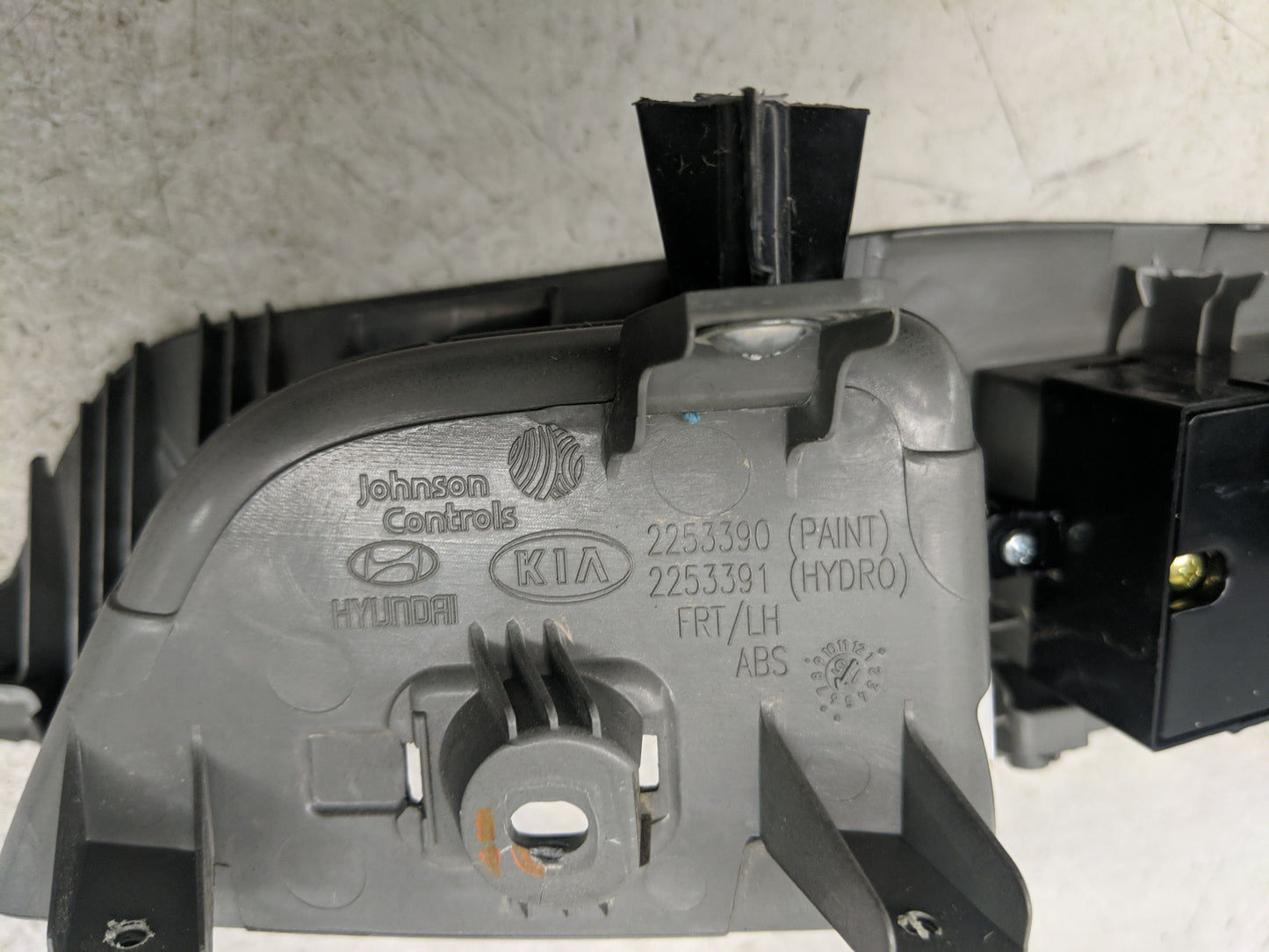 2014-2016 Kia Optima Master Power Window Switch Replacement Driver Side Left P/N:2253391 2253390 Fits Fits 2014 2015 2016 OE