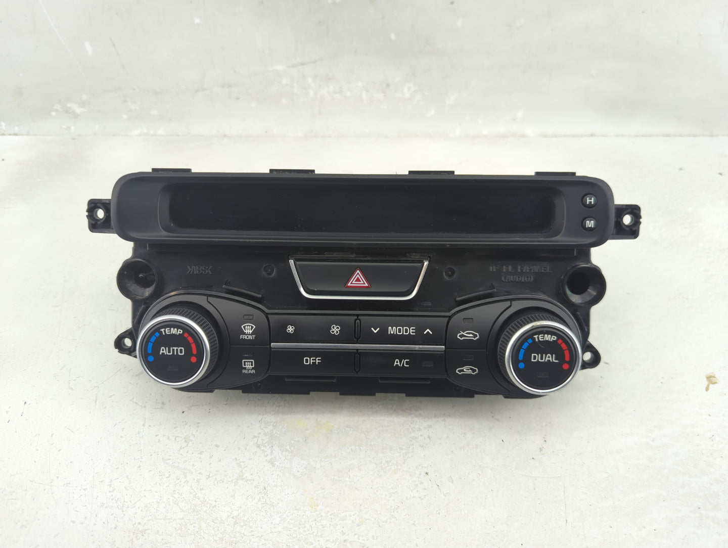 2014-2015 Kia Optima Climate Control Module Temperature AC/Heater Replacement P/N:97250-2TNN1CA Fits Fits 2014 2015 OEM Used