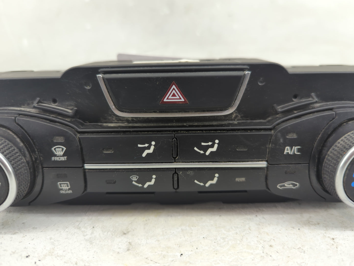 2014-2015 Kia Optima Climate Control Module Temperature AC/Heater Replacement P/N:96540-2T100CA Fits Fits 2014 2015 OEM Used