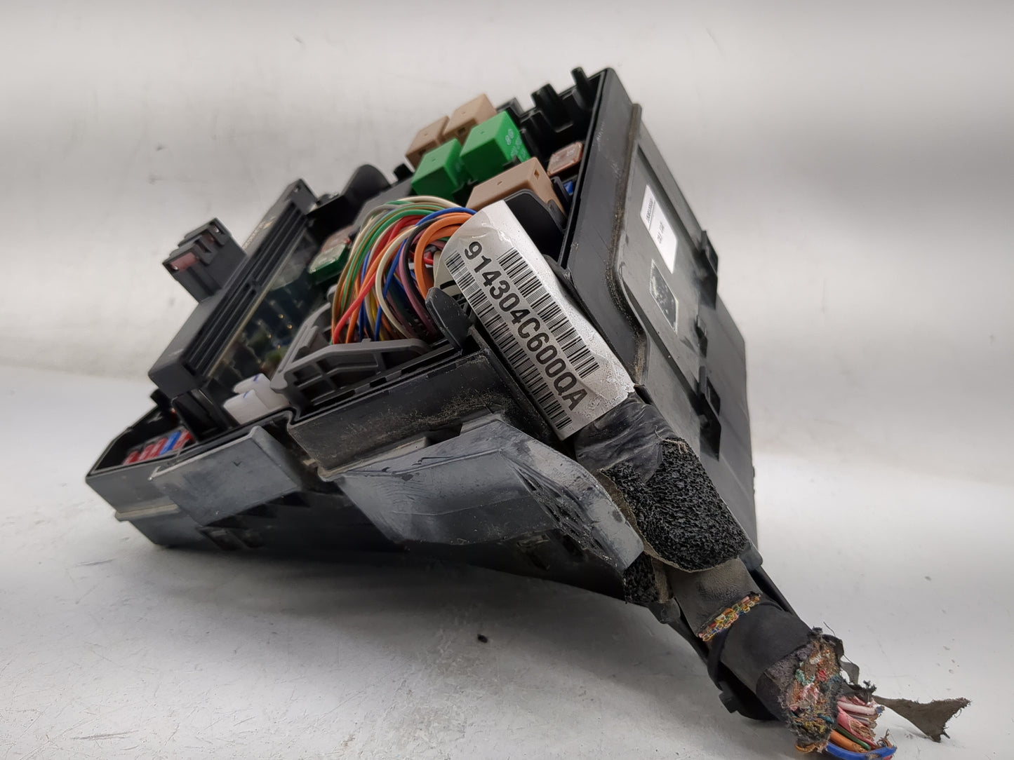 2014-2015 Kia Optima Fusebox Fuse Box Panel Relay Module P/N:914304C600QA Fits Fits 2014 2015 OEM Used Auto Parts - Oemuseda