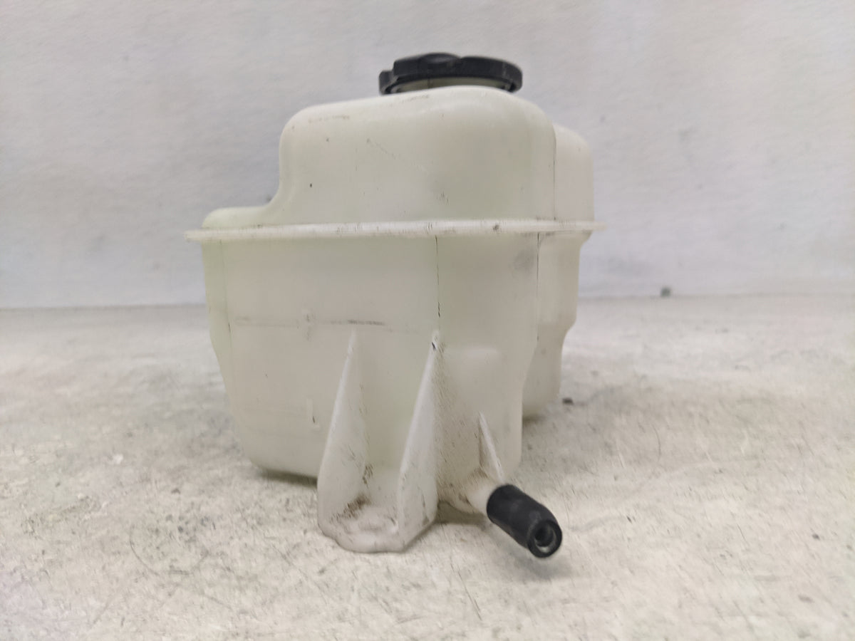 2011-2016 Kia Optima Radiator Coolant Overflow Expansion Tank Bottle 1367306 - Oemusedautoparts1.com
