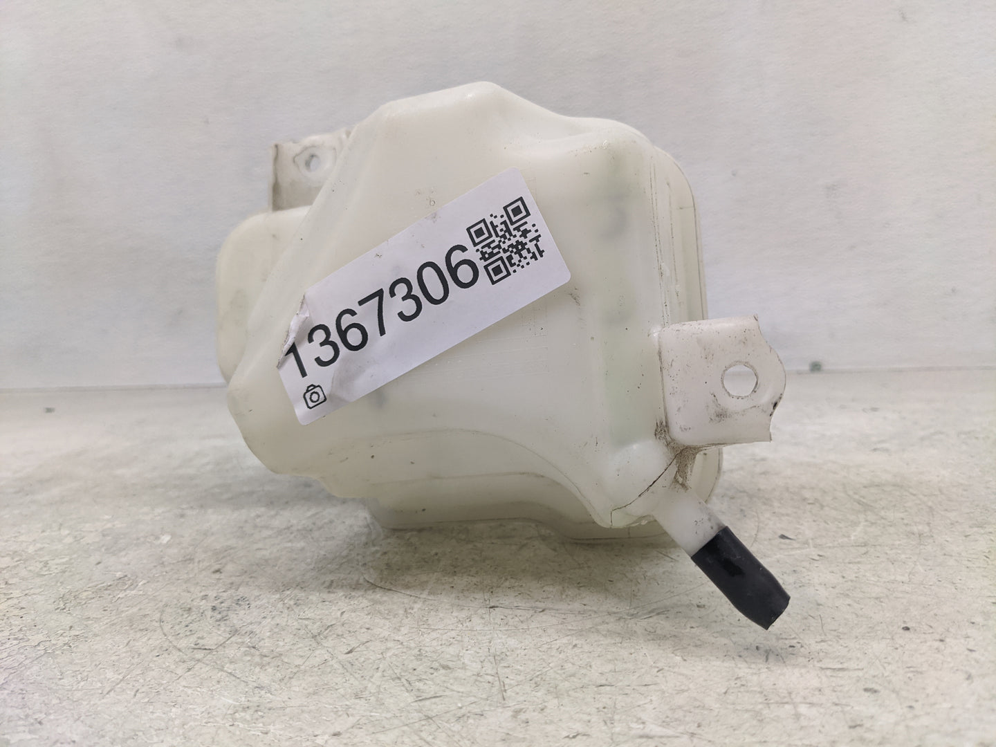 2011-2016 Kia Optima Radiator Coolant Overflow Expansion Tank Bottle - Oemusedautoparts1.com