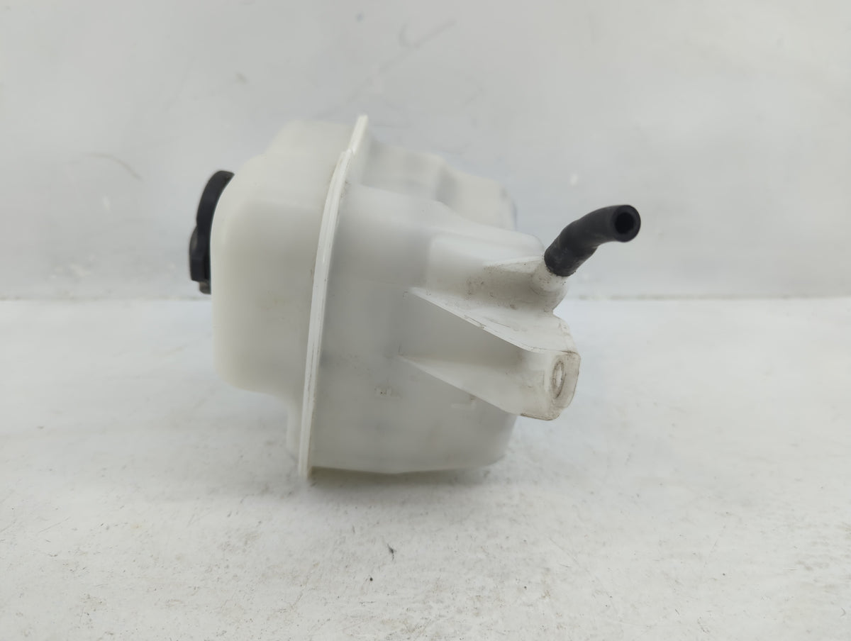 2011-2016 Kia Optima Radiator Coolant Overflow Expansion Tank Bottle 1369107 - Oemusedautoparts1.com