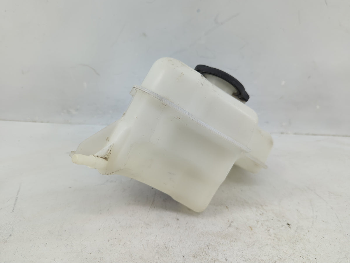 2011-2016 Kia Optima Radiator Coolant Overflow Expansion Tank Bottle 1369148 - Oemusedautoparts1.com
