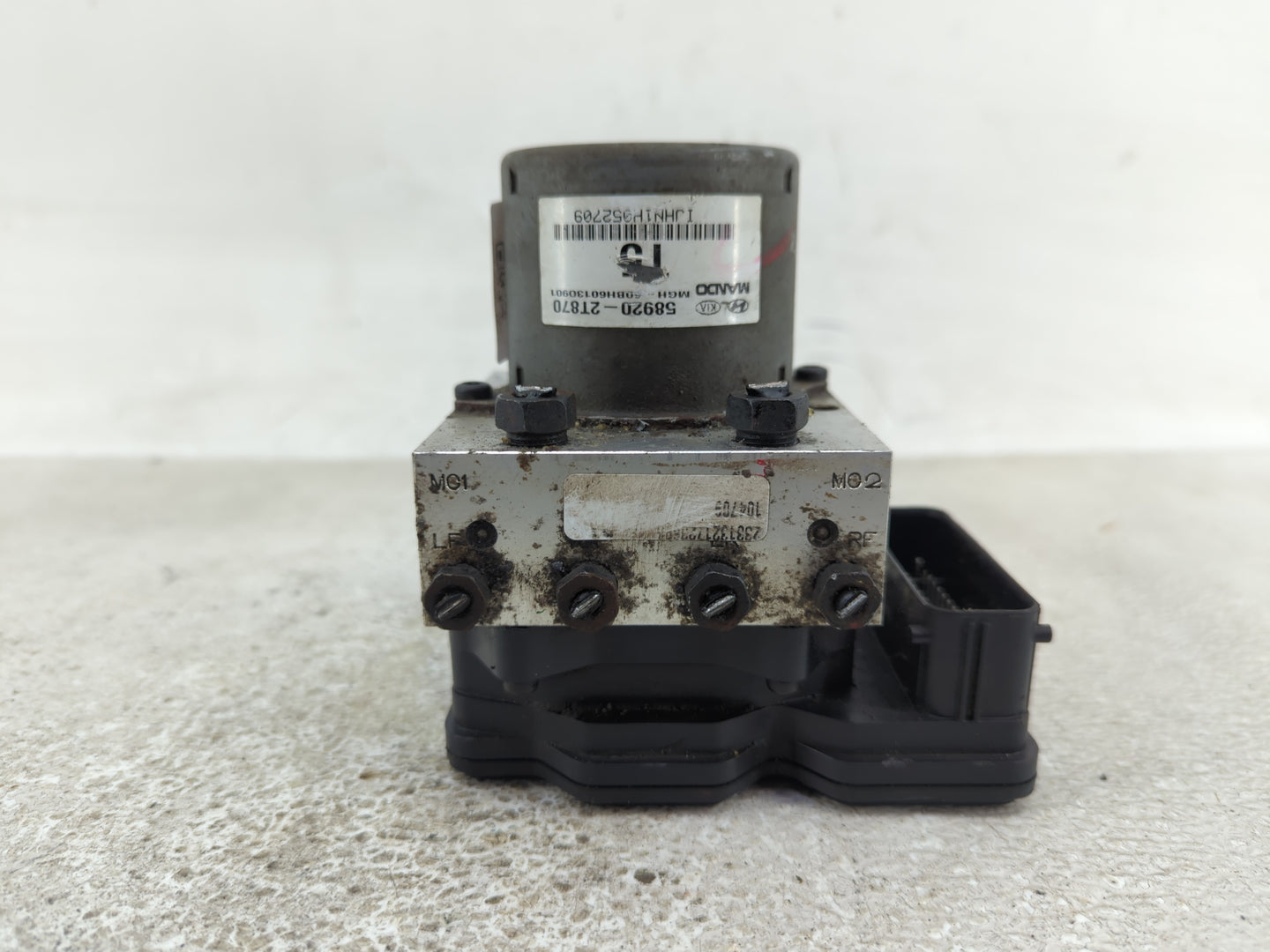 2014-2015 Kia Optima ABS Pump Control Module Replacement P/N:58920-2T870 Fits Fits 2014 2015 OEM Used Auto Parts - Oemusedau