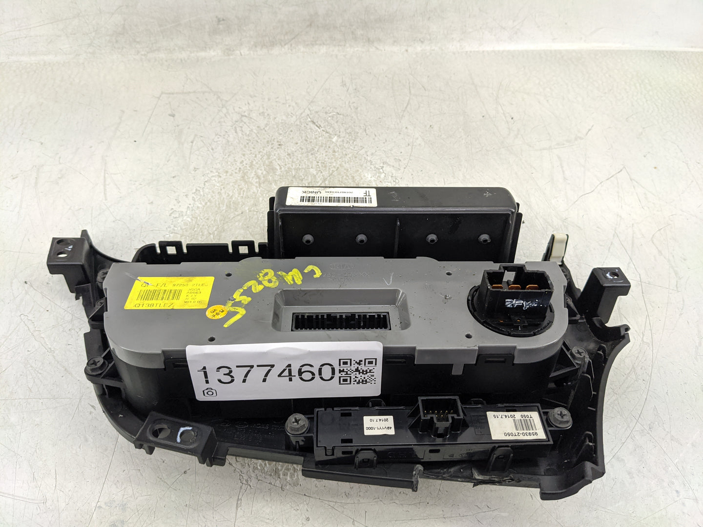 2014-2015 Kia Optima Climate Control Module Temperature AC/Heater Replacement P/N:97250-2TLE0 Fits Fits 2014 2015 OEM Used A