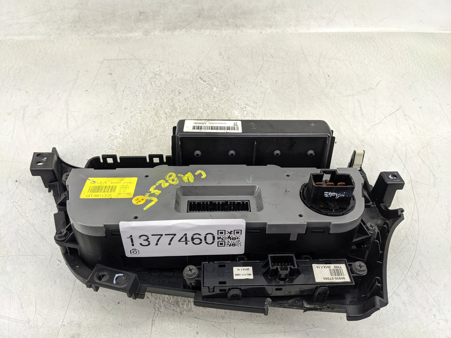 2014-2015 Kia Optima Climate Control Module Temperature AC/Heater Replacement P/N:97250-2TLE0 Fits Fits 2014 2015 OEM Used A