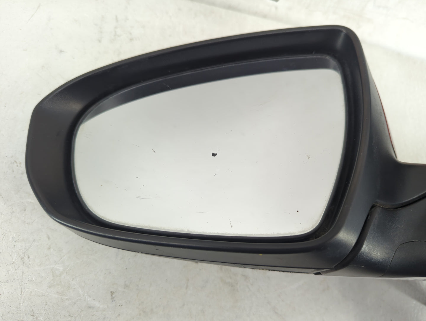 2014-2015 Kia Optima Driver Side View Mirror - Left Door Mirror OEM Used - Oemusedautoparts1.com
