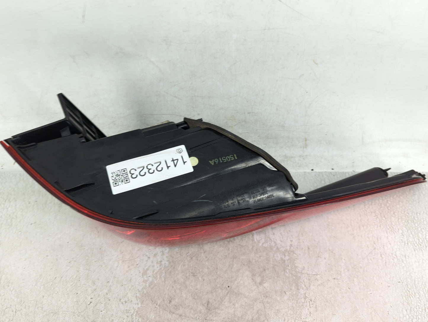 2014-2015 Kia Optima Tail Light Assembly Driver Left OEM Fits Fits 2014 2015 OEM Used Auto Parts - Oemusedautoparts1.com