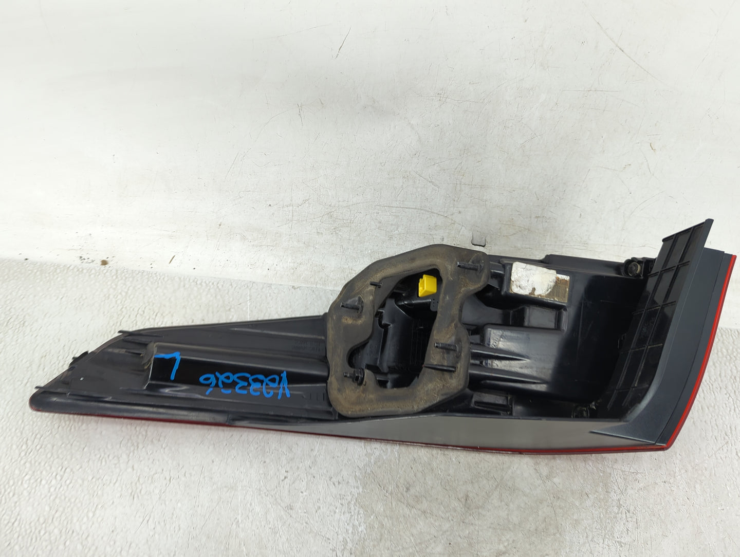 2014-2015 Kia Optima Tail Light Assembly Driver Left OEM Fits Fits 2014 2015 OEM Used Auto Parts - Oemusedautoparts1.com