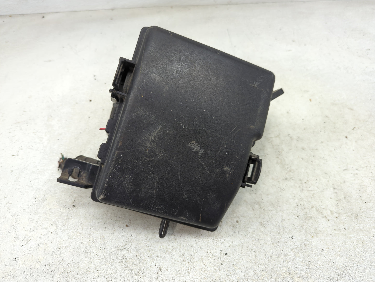 2014-2015 Kia Optima Fusebox Fuse Box Panel Relay Module P/N:91955-2T730 Fits Fits 2014 2015 OEM Used Auto Parts - Oemusedau