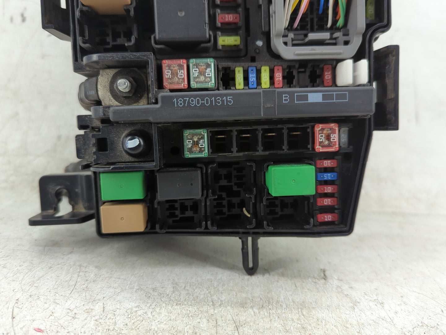 2014-2015 Kia Optima Fusebox Fuse Box Panel Relay Module P/N:91260-2T100 Fits Fits 2014 2015 OEM Used Auto Parts - Oemusedau