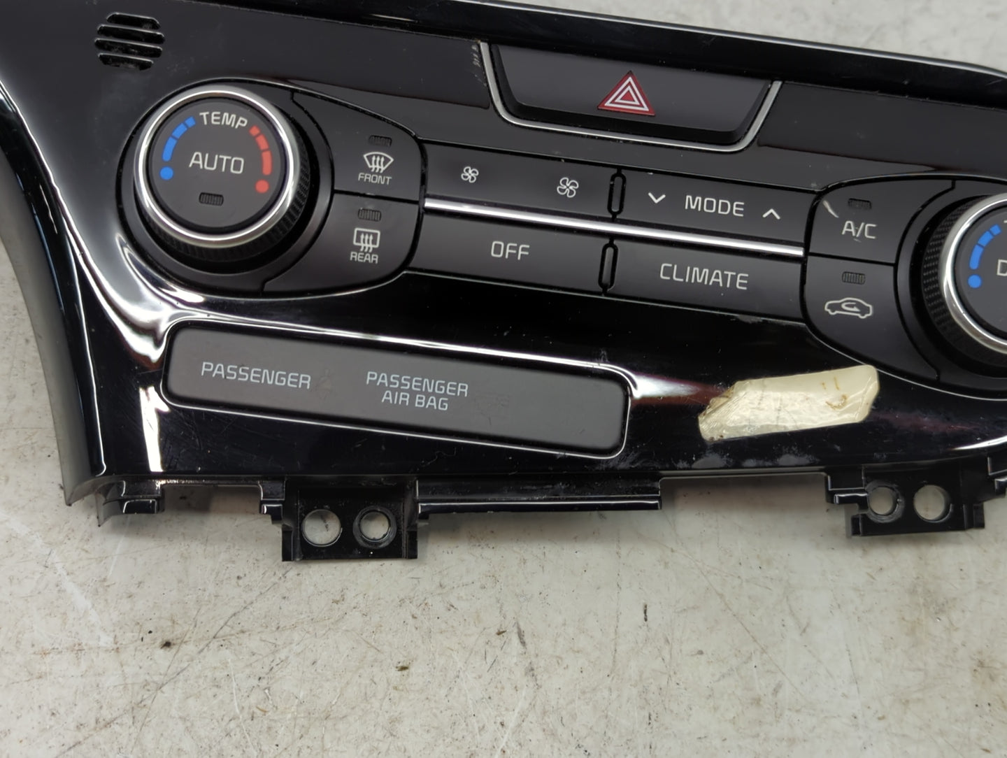 2014-2015 Kia Optima Climate Control Module Temperature AC/Heater Replacement P/N:97250-4UXXX 97250-2TXXX Fits Fits 2014 201
