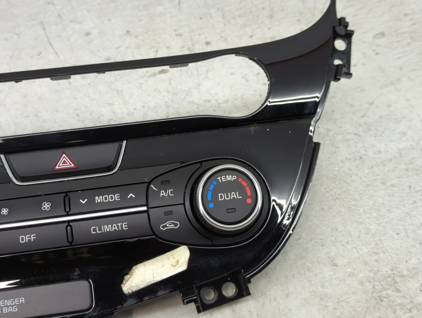 2014-2015 Kia Optima Climate Control Module Temperature AC/Heater Replacement P/N:97250-4UXXX 97250-2TXXX Fits Fits 2014 201