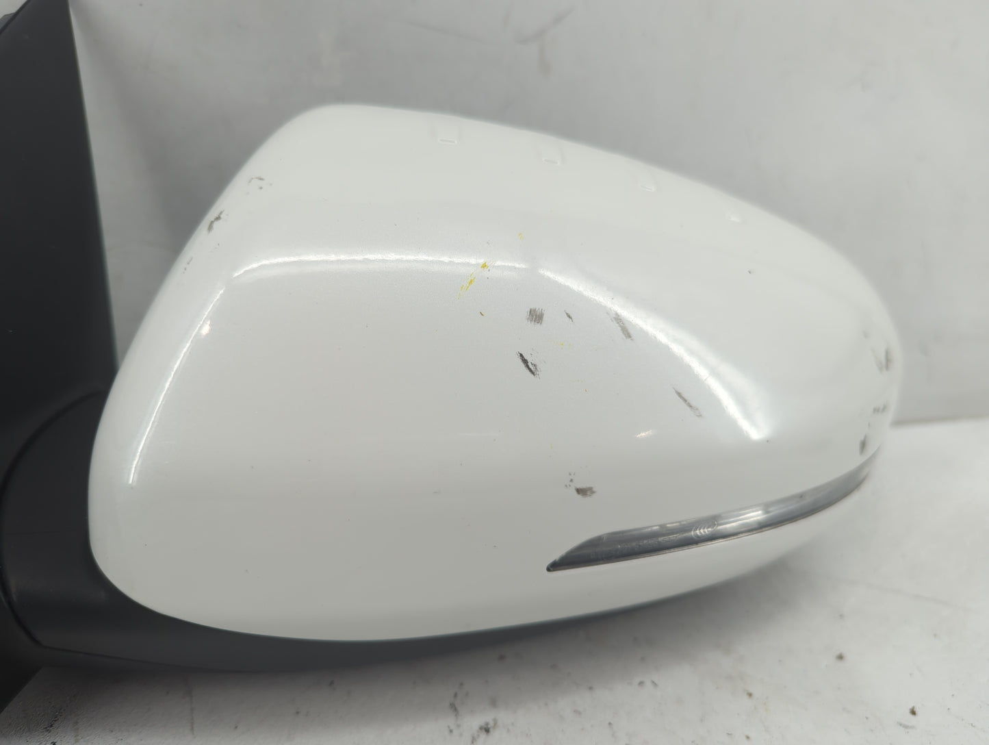 2014-2015 Kia Optima Driver Side View Mirror - Left Door Mirror OEM Used - Oemusedautoparts1.com