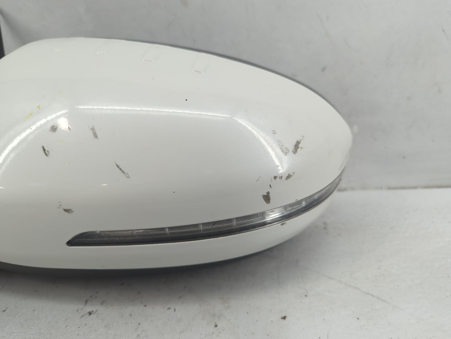 2014-2015 Kia Optima Driver Side View Mirror - Left Door Mirror OEM Used - Oemusedautoparts1.com