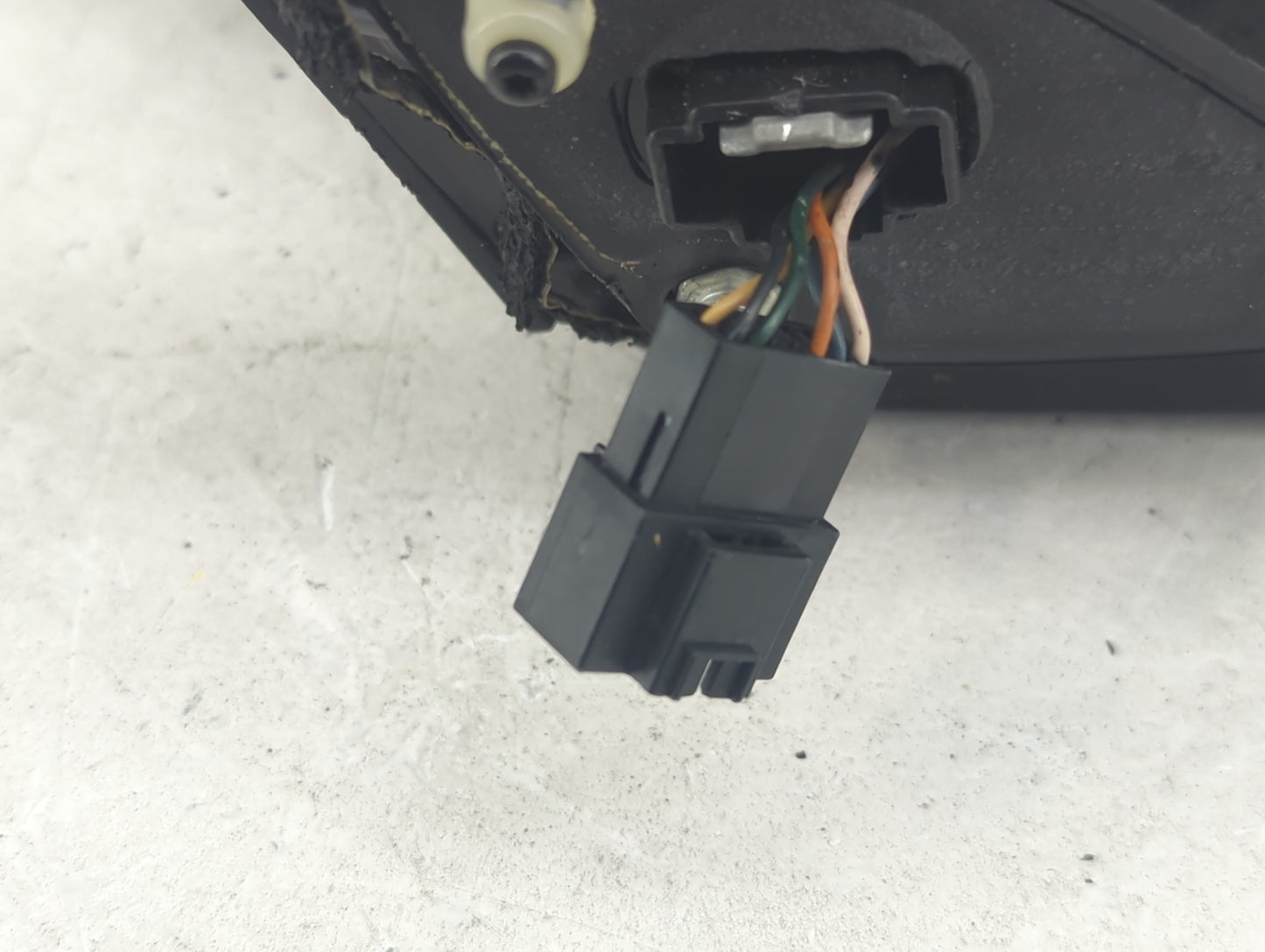 2014-2015 Kia Optima Driver Side View Mirror - Left Door Mirror OEM Used - Oemusedautoparts1.com