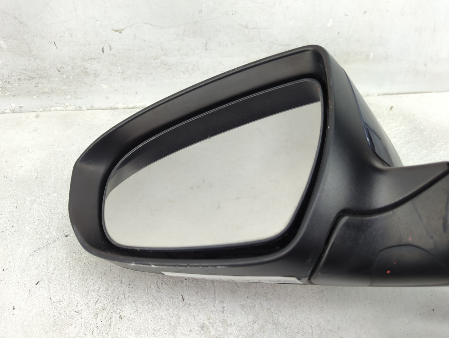 2014-2015 Kia Optima Driver Side View Mirror - Left Door Mirror OEM Used - Oemusedautoparts1.com