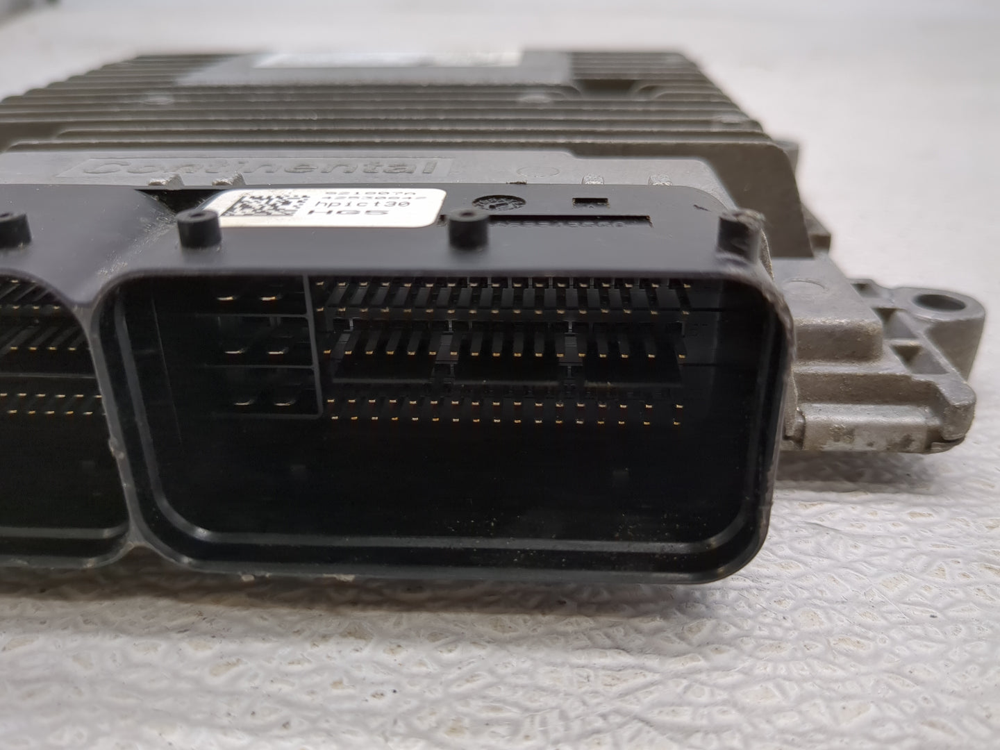 2015 Kia Optima PCM Engine Control Computer ECU ECM PCU OEM P/N:39138-2GBE1 Fits OEM Used Auto Parts - Oemusedautoparts1.com